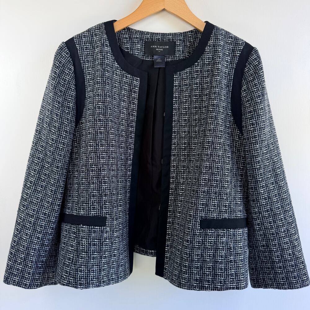 Ann Taylor Petite Tweed Open-Front Jacket โ Black & White Textured Blazer โ12P